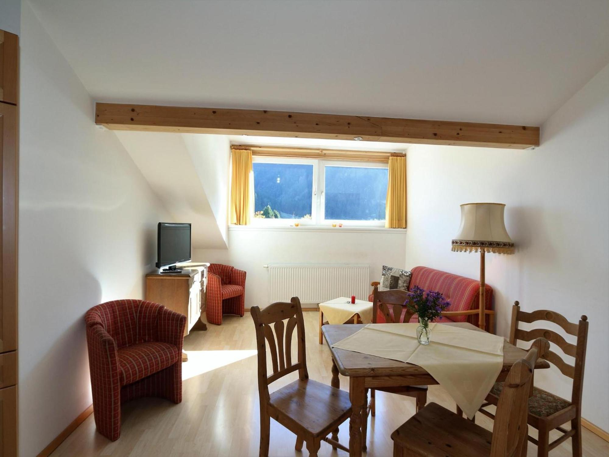 Apartment In Bichlbach With Parking Space Kültér fotó