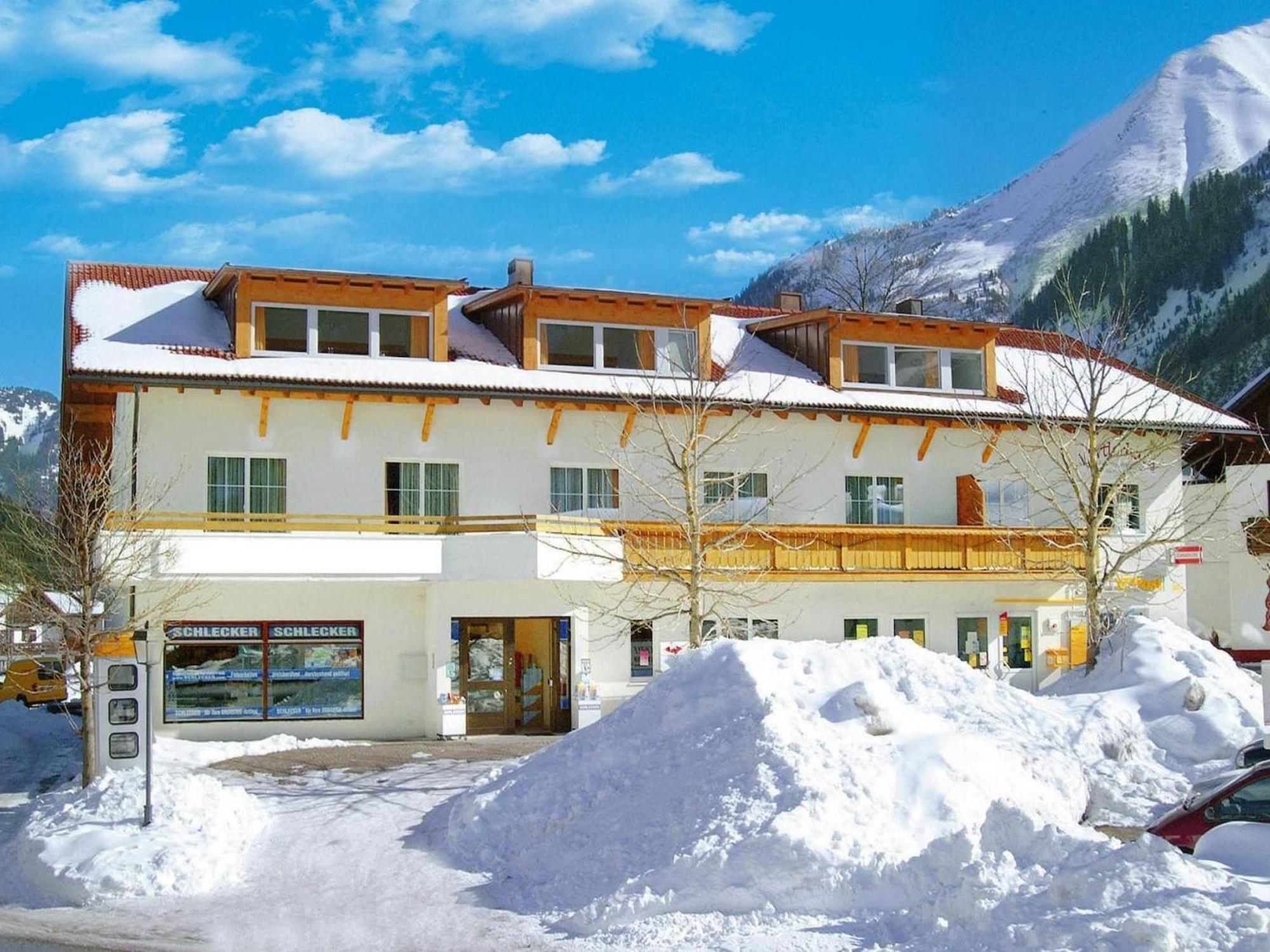 Apartment In Bichlbach With Parking Space Kültér fotó
